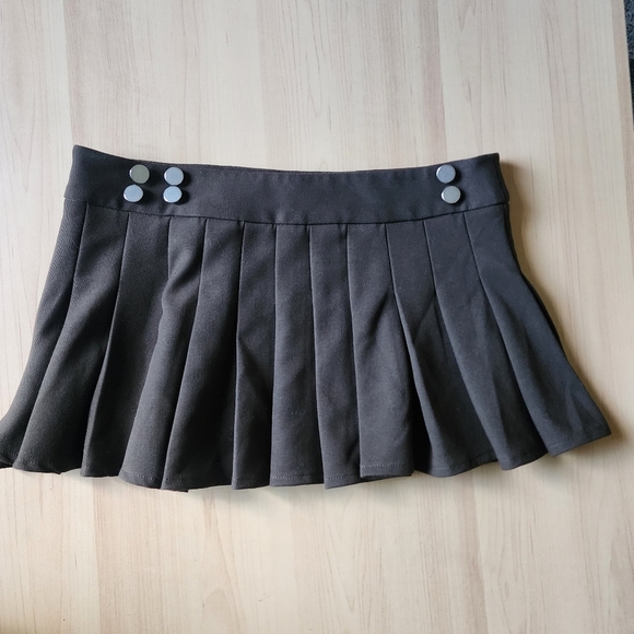 With Jean Jade Y2K Dark Brown Pleated Mini Skirt Size XS - Picture 3 of 13
